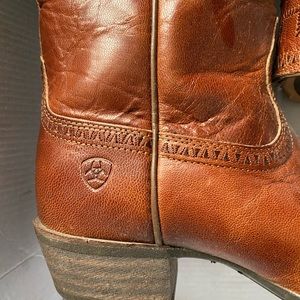 Ariat Aztec Cowgirl Boots